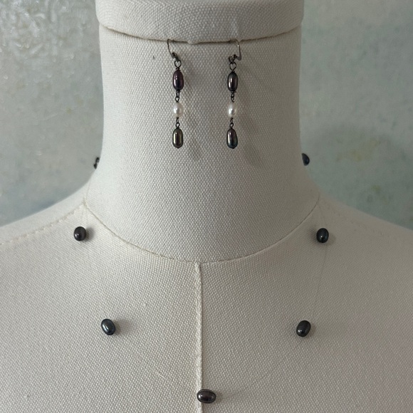 Delicate Fresh Water Grey Pearl Necklace with Dangling Grey & White Earrings - Picture 1 of 6